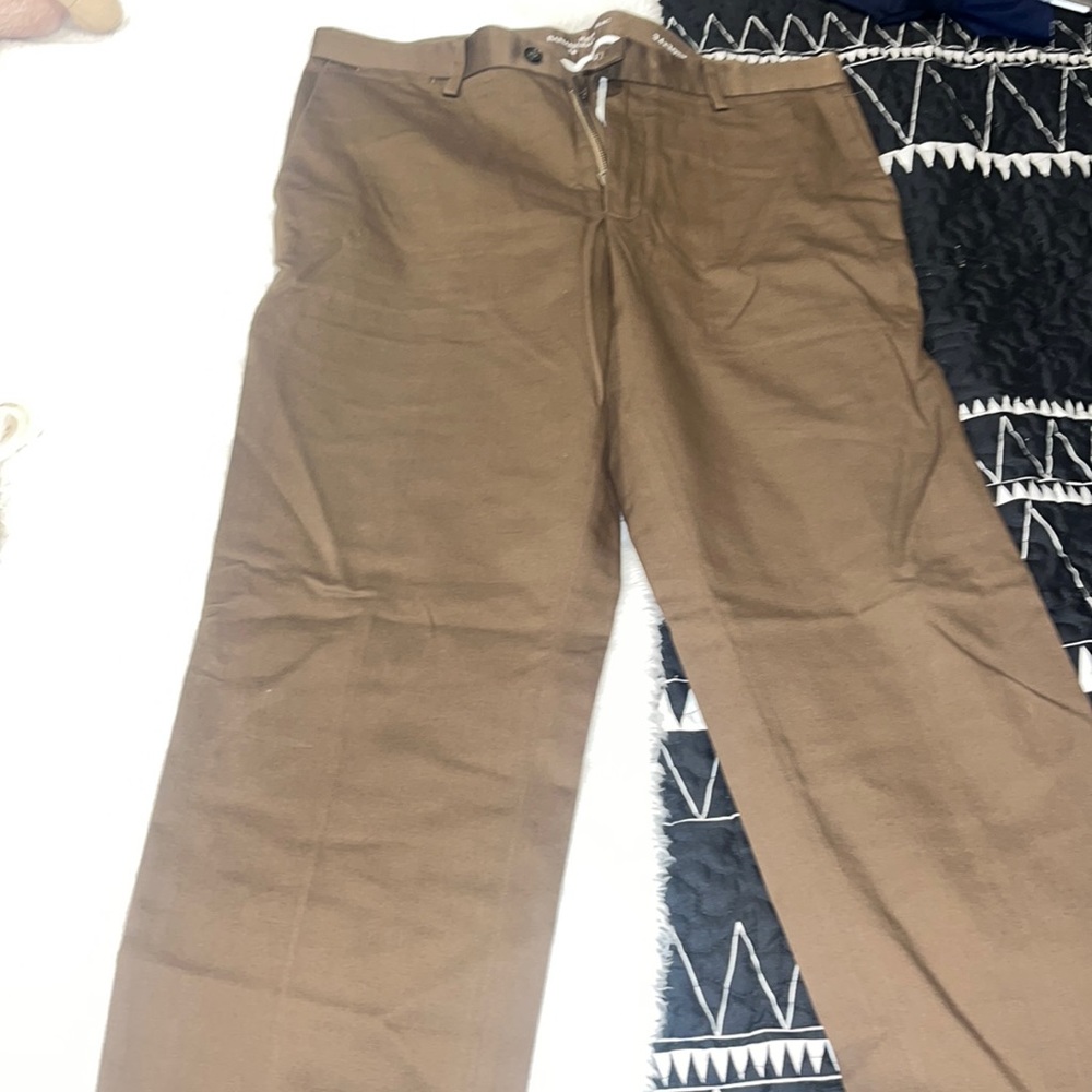Banana Republic traveler pant